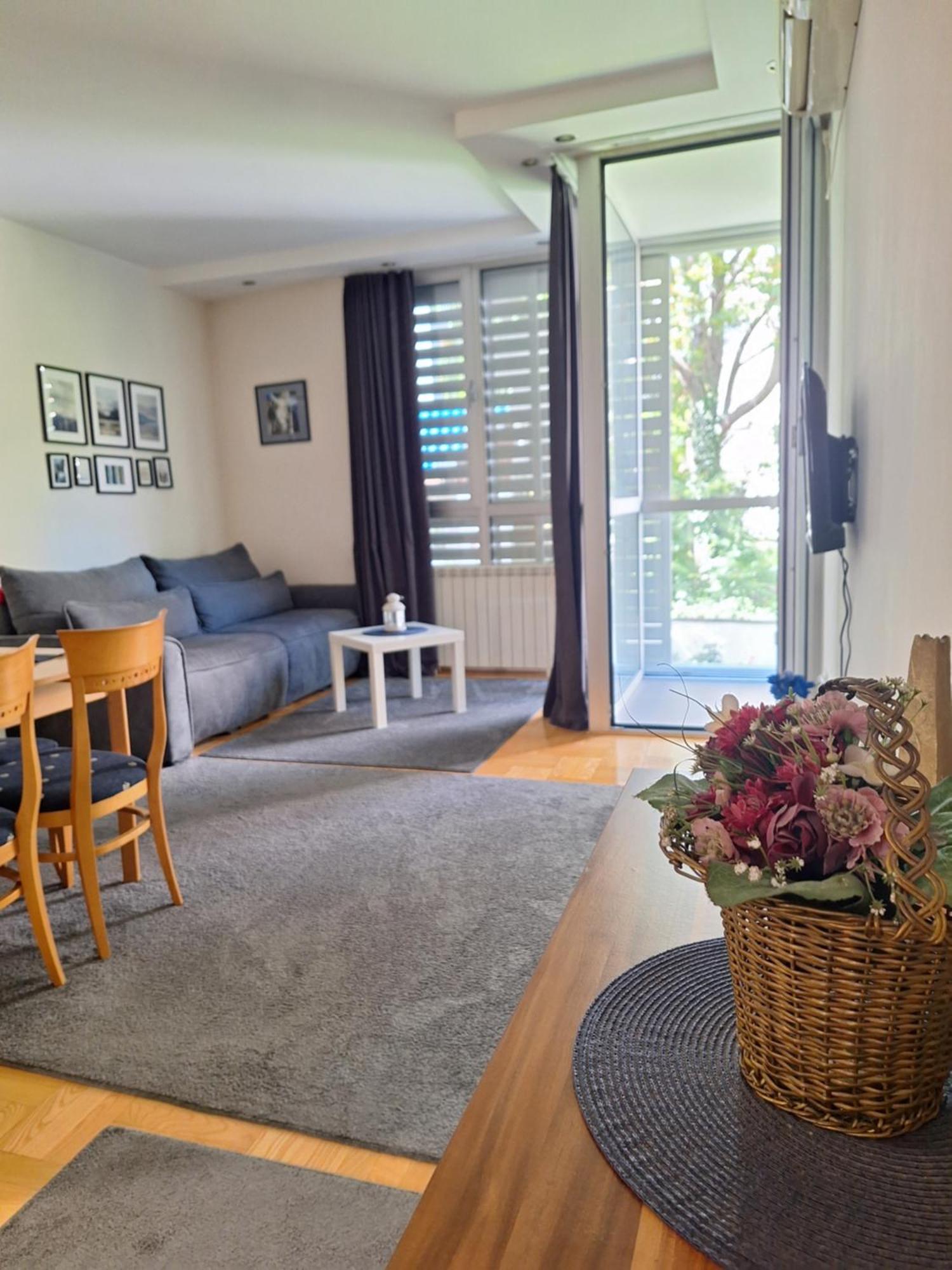 Apartment Temple 11 Beograd Bagian luar foto